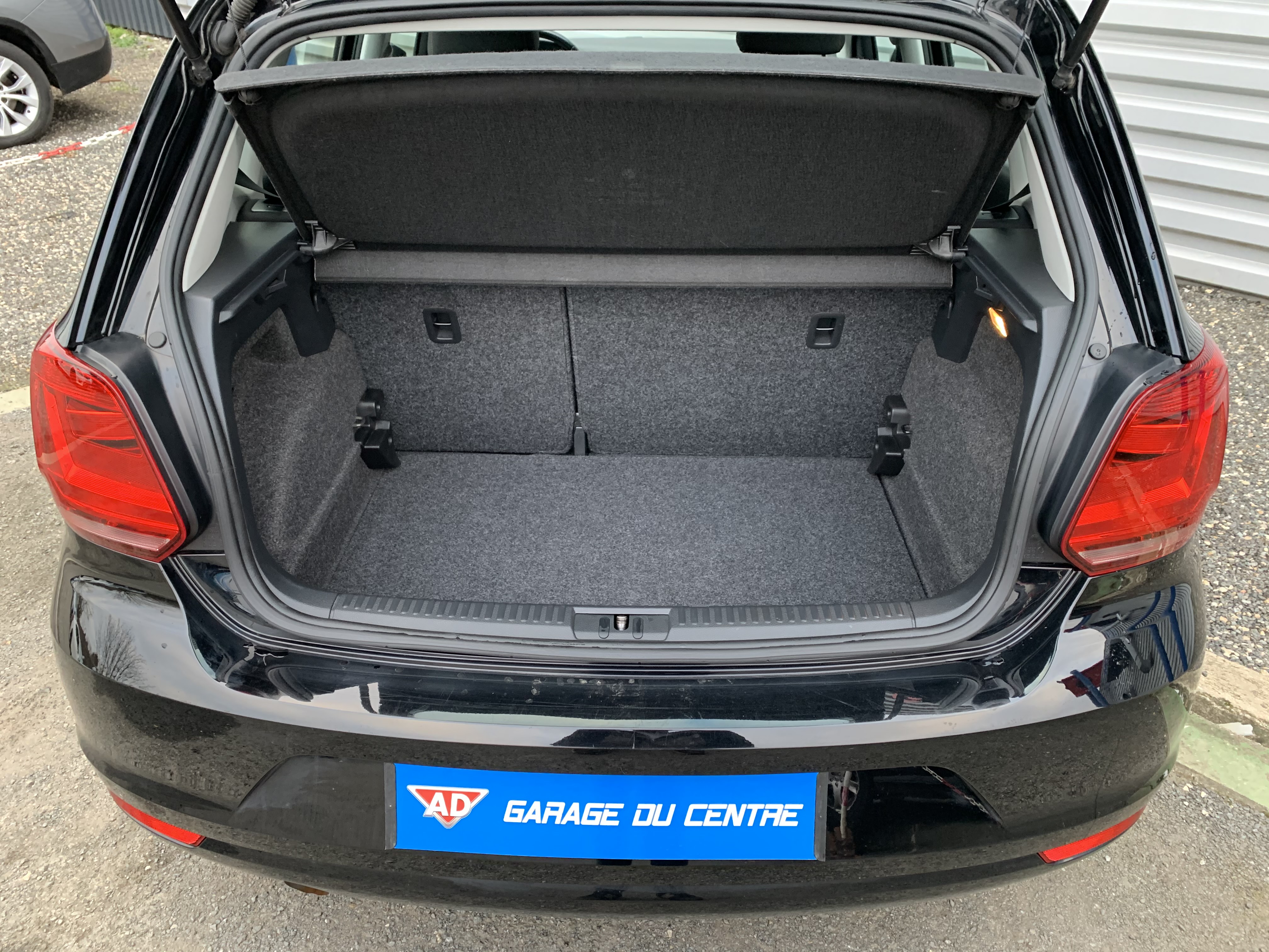 Vente voiture à Istres Volkswagen Polo 1.4 TDI 90 LOUNGE 5 Portes VENDU -  Garage de l'Étang